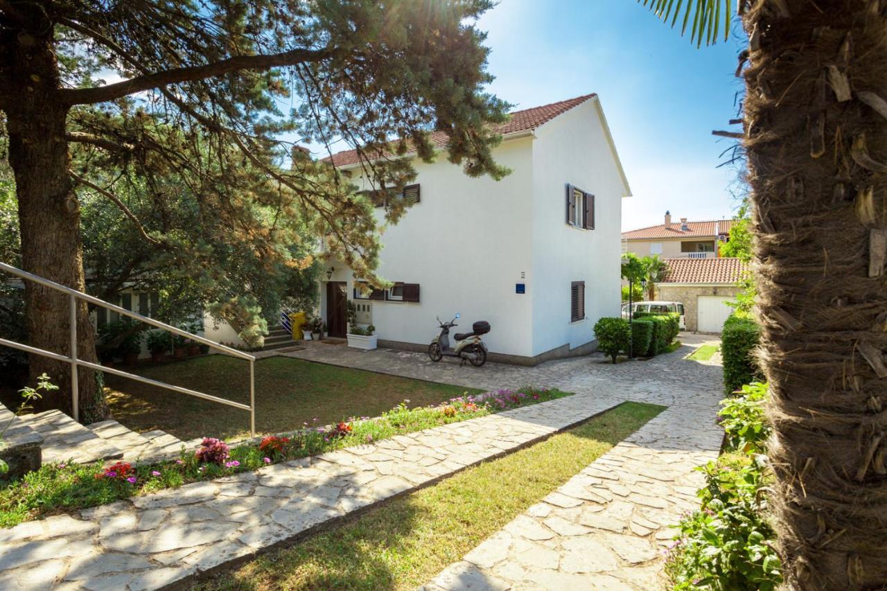 Apartment Maria Malinska Exterior foto